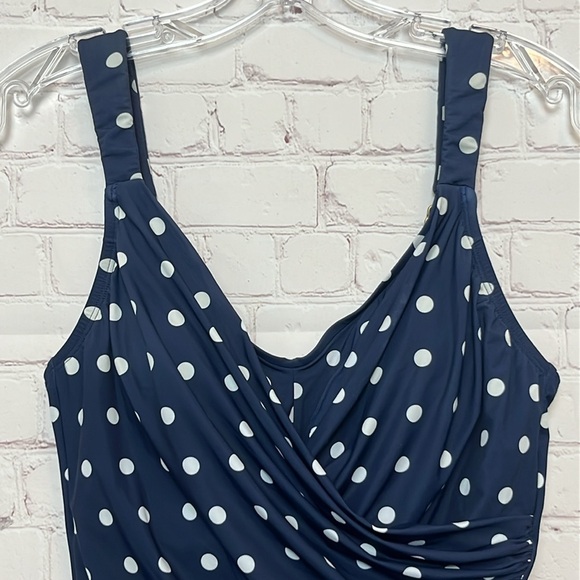 Lands' End SlenderSuit Skirted One Piece Swimsuit - Picture 5 of 16